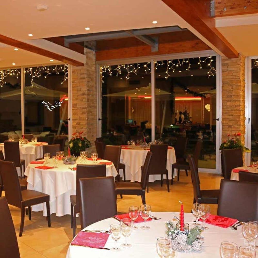 Hotel Ele Park Pamphili 4*