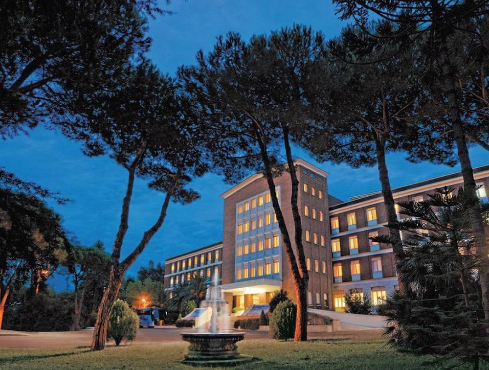 Ele Park Pamphili Hotel