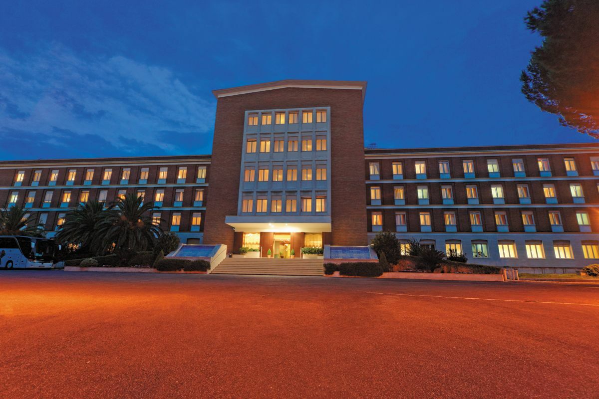 Hotel Ele Park Pamphili 4*